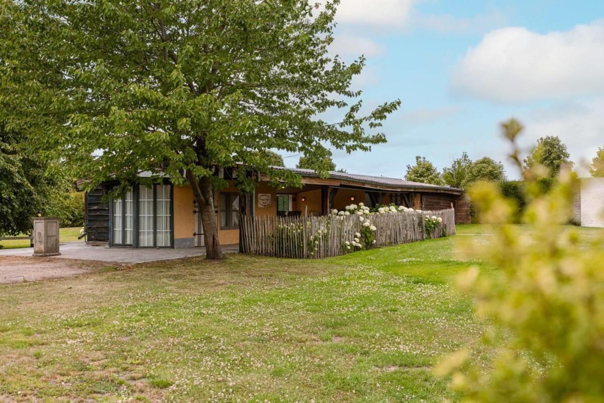 Farmhouse Oasis With Garden, Pond And Idyllic Surroundings Villa Beernem Exterior foto